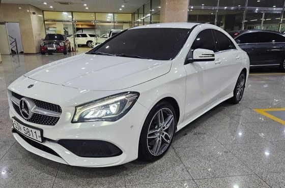 Mercedes-Benz CLA-Class CLA220 AMG Line — пробег 39 204 км — фото 1 из 5
