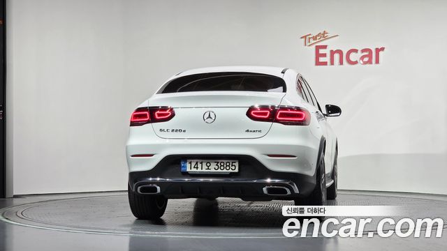 Mercedes-Benz GLC-Class GLC220 d 4MATIC Coupe — пробег 70 447 км — фото 4 из 5