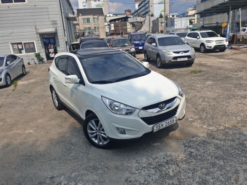 Hyundai Tucson Diesel 2WD LX20 Luxury — пробег 179 109 км — фото 3 из 5