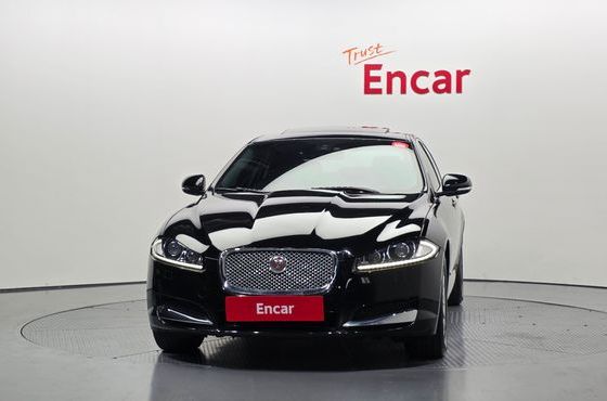 Jaguar XF 2.2D Luxury X250 — пробег 83 629 км — фото 3 из 5