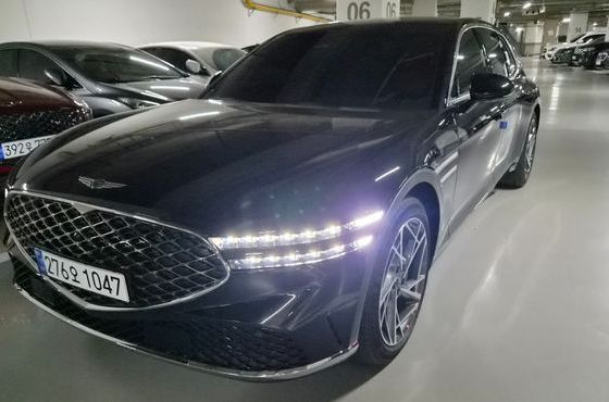 Genesis G90 Gasoline 3.5 Turbo AWD — пробег 500 км — фото 2 из 5