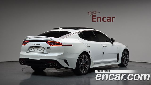 Kia Stinger из Кореи Encar