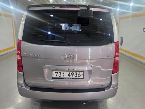 Hyundai Starex 4WD 12-Seater Wagon modern — пробег 113 427 км — фото 5 из 5