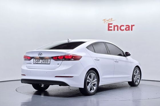 Hyundai AVANTE 1.6 GDI Value Plus — пробег 82 348 км — фото 2 из 5