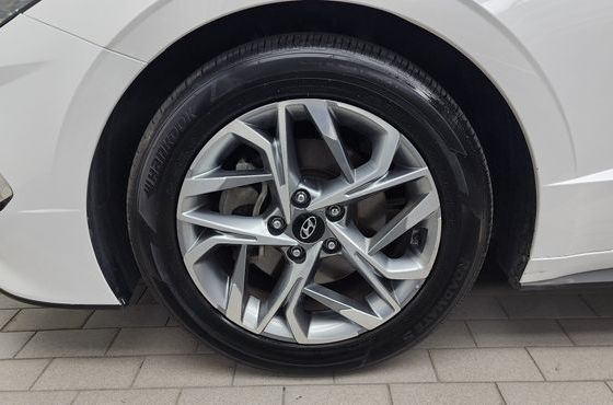 Hyundai Sonata 2.0 Premium Millennial — пробег 175 835 км — фото 5 из 5