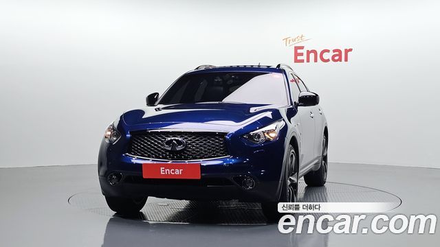 Infiniti QX70 3.7 AWD Special Edition — пробег 63 460 км — фото 3 из 5