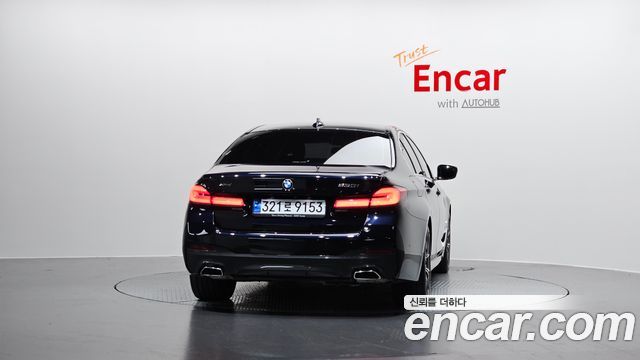 BMW 5-Series 530i xDrive M Sport Package — пробег 34 701 км — фото 4 из 5