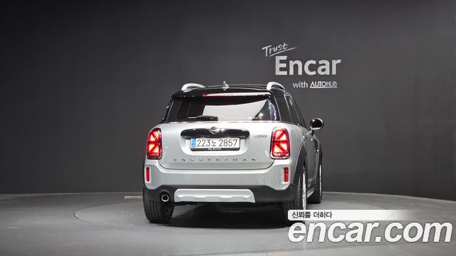 Mini Countryman Classic Plus Launch Pack 2nd Gen — пробег 34 153 км — фото 4 из 5