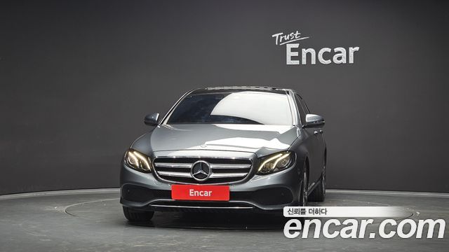 Mercedes-Benz E-Class из Кореи Encar