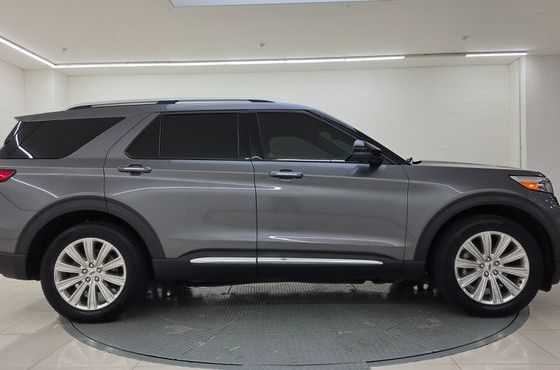 Ford Explorer 2.3 LimIted 4WD — пробег 127 700 км — фото 4 из 5