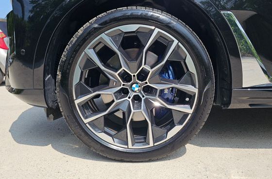 BMW X7 xDrive 40i M Sport 6STR — пробег 11 262 км — фото 5 из 5