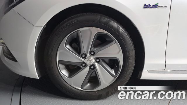 Hyundai Sonata 2.0 HEV Premium — пробег 165 875 км — фото 5 из 5