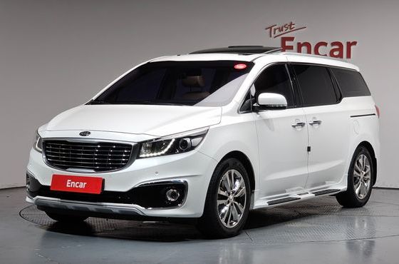 Kia Carnival 9-seater Prestige — пробег 82 976 км — фото 1 из 5