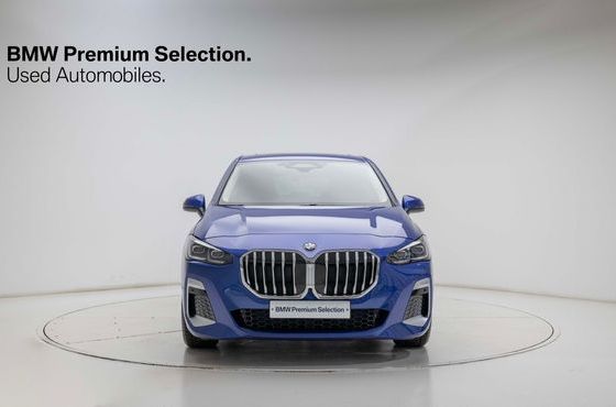 BMW 2-Series 220i M Sport Design — пробег 4 080 км — фото 3 из 5