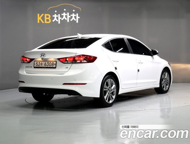 Hyundai AVANTE из Кореи Encar