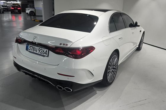 Mercedes-Benz E-Class AMG E53e 4MATIC+ — пробег 7 286 км — фото 4 из 5