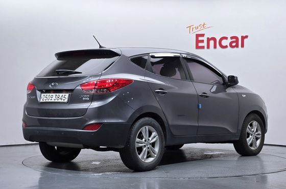 Hyundai Tucson Diesel 2WD X20 Luxury — пробег 137 309 км — фото 2 из 5