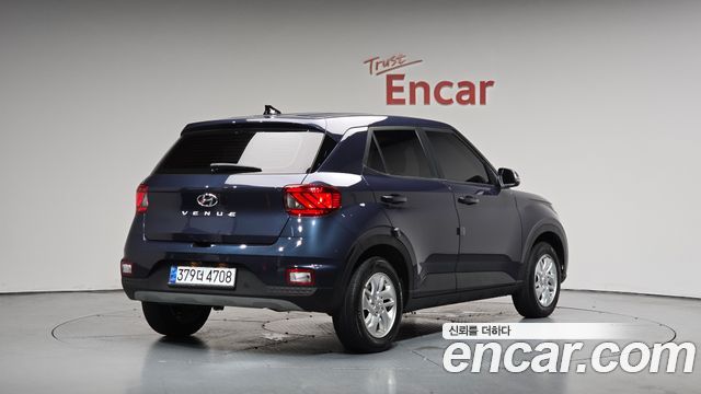Hyundai Venue из Кореи Encar
