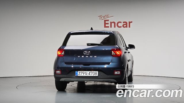 Hyundai Venue из Кореи Encar