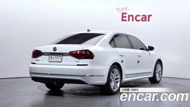Volkswagen Passat из Кореи Encar