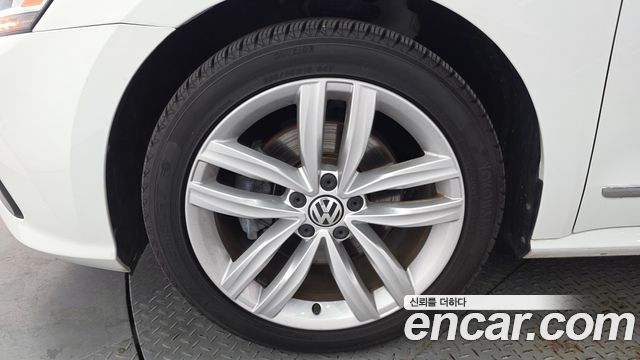 Volkswagen Passat из Кореи Encar