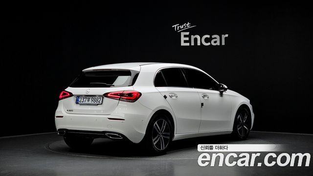 Mercedes-Benz A-Class A220 Hatchback — пробег 33 053 км — фото 2 из 5