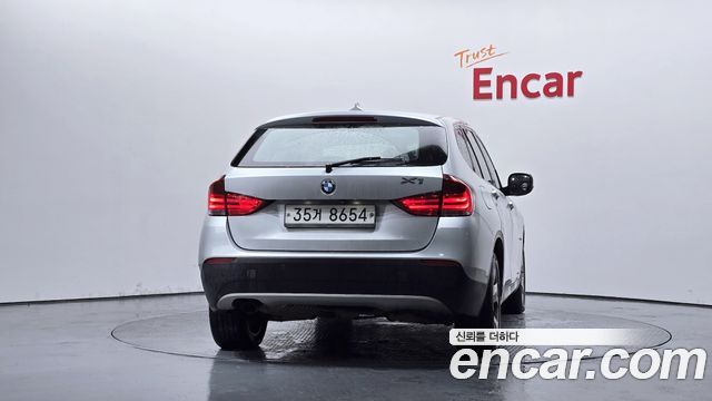BMW X1 xDrive 20d — пробег 221 143 км — фото 4 из 5
