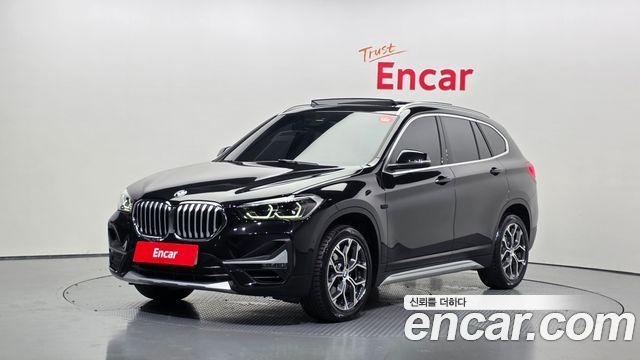 BMW X1 xDrive 20i xLine — пробег 13 539 км — фото 1 из 5
