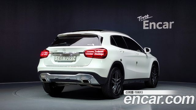 Mercedes-Benz GLA-Class из Кореи Encar