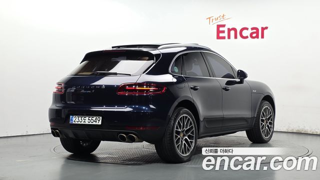 Porsche Macan из Кореи Encar