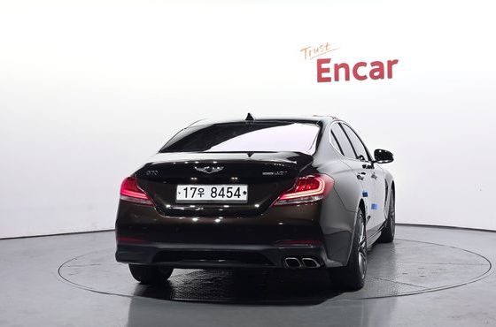 Genesis G70 2.0T AWD Supreme — пробег 40 024 км — фото 4 из 5