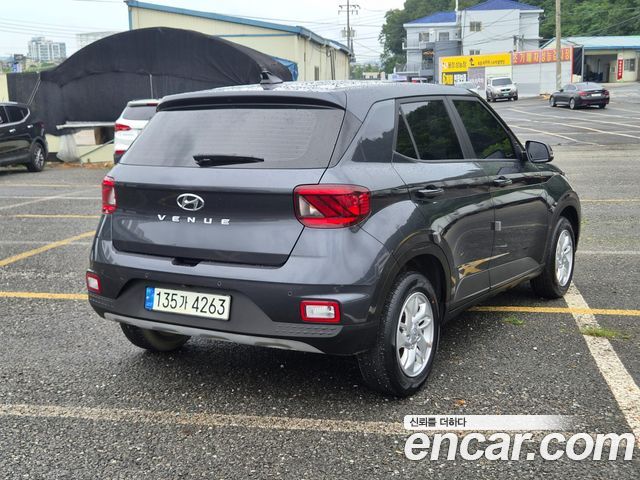 Hyundai Venue 1.6 Modern — пробег 42 000 км — фото 5 из 5