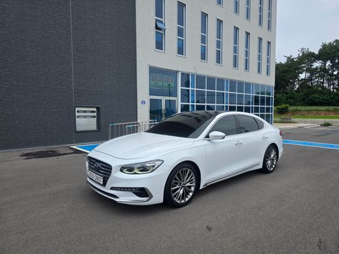 Hyundai Grandeur 2.4 Premium Special — пробег 173 094 км — фото 1 из 5