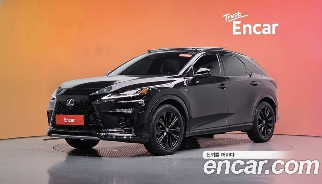 Lexus RX F-Sport — пробег 11 490 км — фото 1 из 5