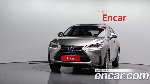 Lexus NX Supreme — пробег 105 650 км — фото 3 из 5