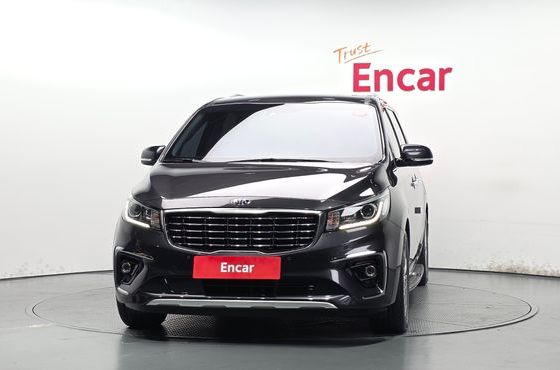 Kia Carnival 9-Seater Prstige — пробег 170 150 км — фото 3 из 5