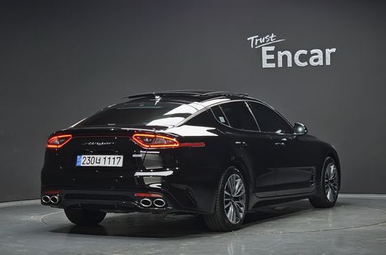 Kia Stinger 2.0 Turbo AWD Platinum — пробег 153 070 км — фото 2 из 5