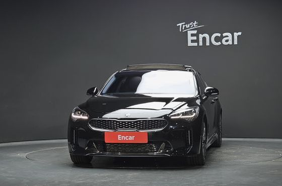 Kia Stinger 2.0 Turbo AWD Platinum — пробег 153 070 км — фото 3 из 5