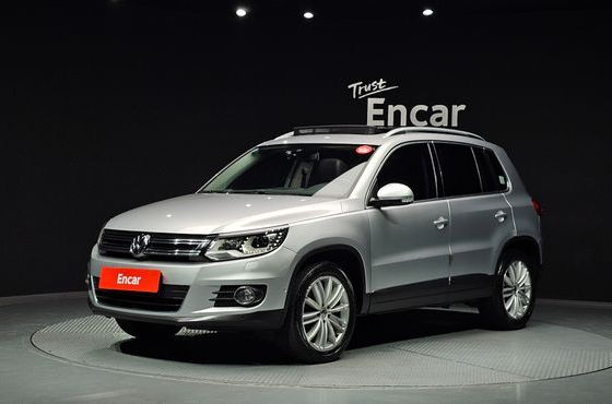 Volkswagen Tiguan 2.0 TDI Premium 5N — пробег 90 630 км — фото 1 из 5