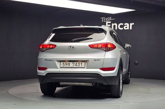 Hyundai Tucson Diesel 1.7 2WD Modern — пробег 189 374 км — фото 4 из 5