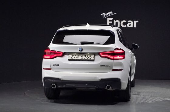 BMW X3 xDrive 20d M Sport — пробег 49 852 км — фото 4 из 5