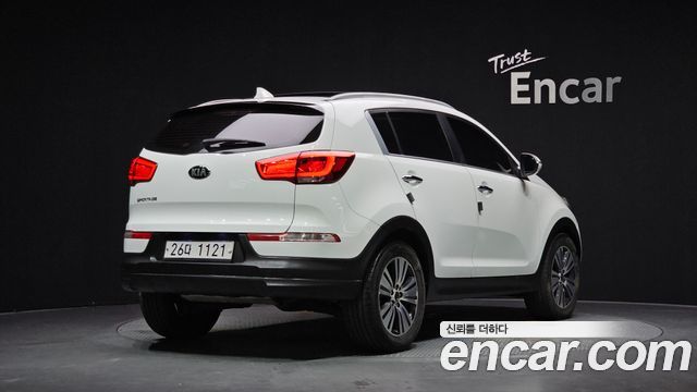 Kia Sportage Diesel 2WD Noblesse — пробег 210 874 км — фото 2 из 5