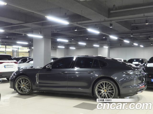 Porsche Panamera 2.9 AWD Platinum Edition — пробег 49 900 км — фото 2 из 5