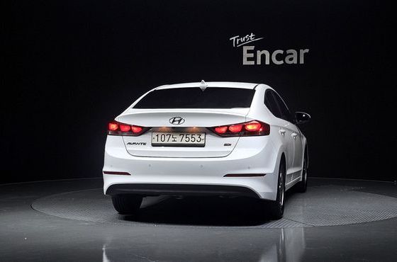 Hyundai AVANTE 1.6 GDI Smart — пробег 78 550 км — фото 4 из 5