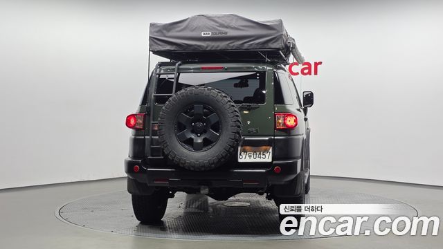 Toyota FJ Cruiser 4WD V6 — пробег 162 755 км — фото 4 из 5