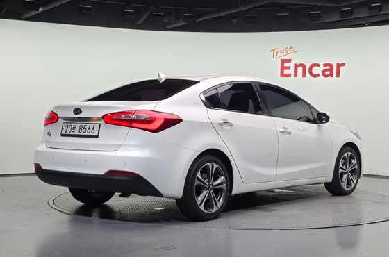Kia K3 Prestige — пробег 90 874 км — фото 2 из 5