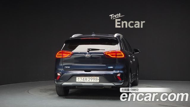Kia Niro 1.6 HEV Noblesse — пробег 61 325 км — фото 4 из 5