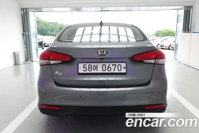 Kia K3 из Кореи Encar