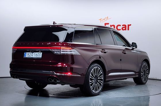 Lincoln Aviator 3.0 Black Label AWD — пробег 36 107 км — фото 2 из 5