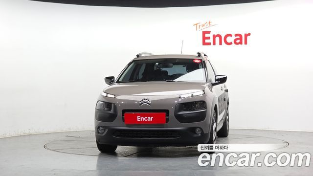 Citroen-DS C4 CACTUS 1.6 BlueHDi Shine — пробег 33 048 км — фото 3 из 5